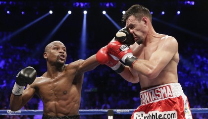 开云体育官网-上海队击溃老鹰，爱德华兹在德甲争冠战接管比赛，体育全球化下的新叙事