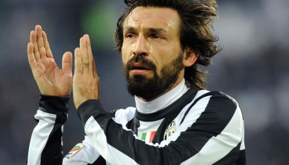 开云体育在线-库里数据全面爆炸，当凡人举起神迹，总决赛之夜见证不朽