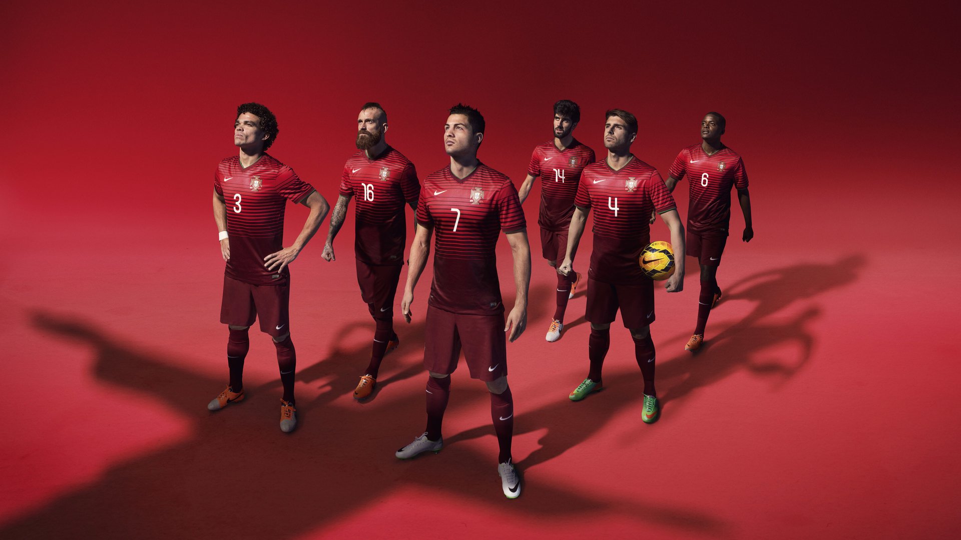 曼城鏖战南非，奥利维耶统治全场，当足球成为殖民记忆的解毒剂